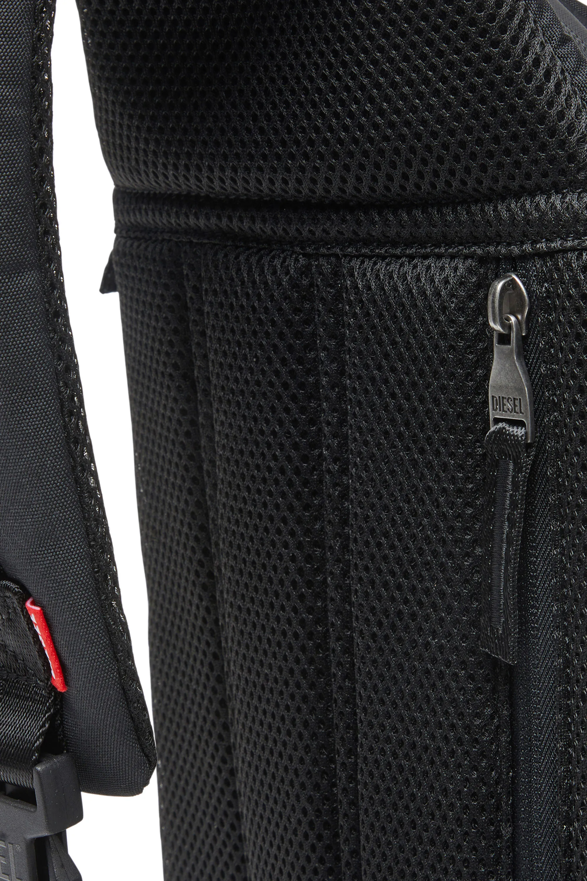 1dr-pod sling bag