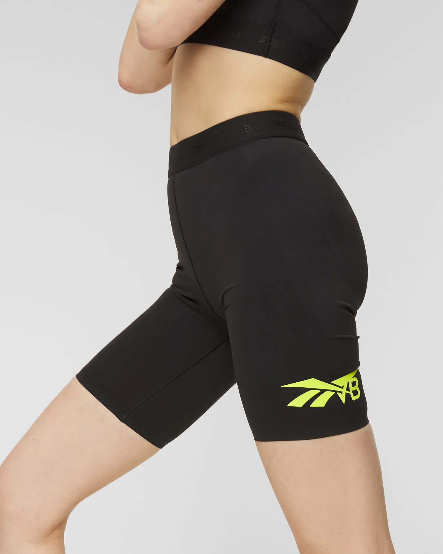 Shorts REEBOK X VICTORIA BECKHAM BIKE SHORTS H61245-black